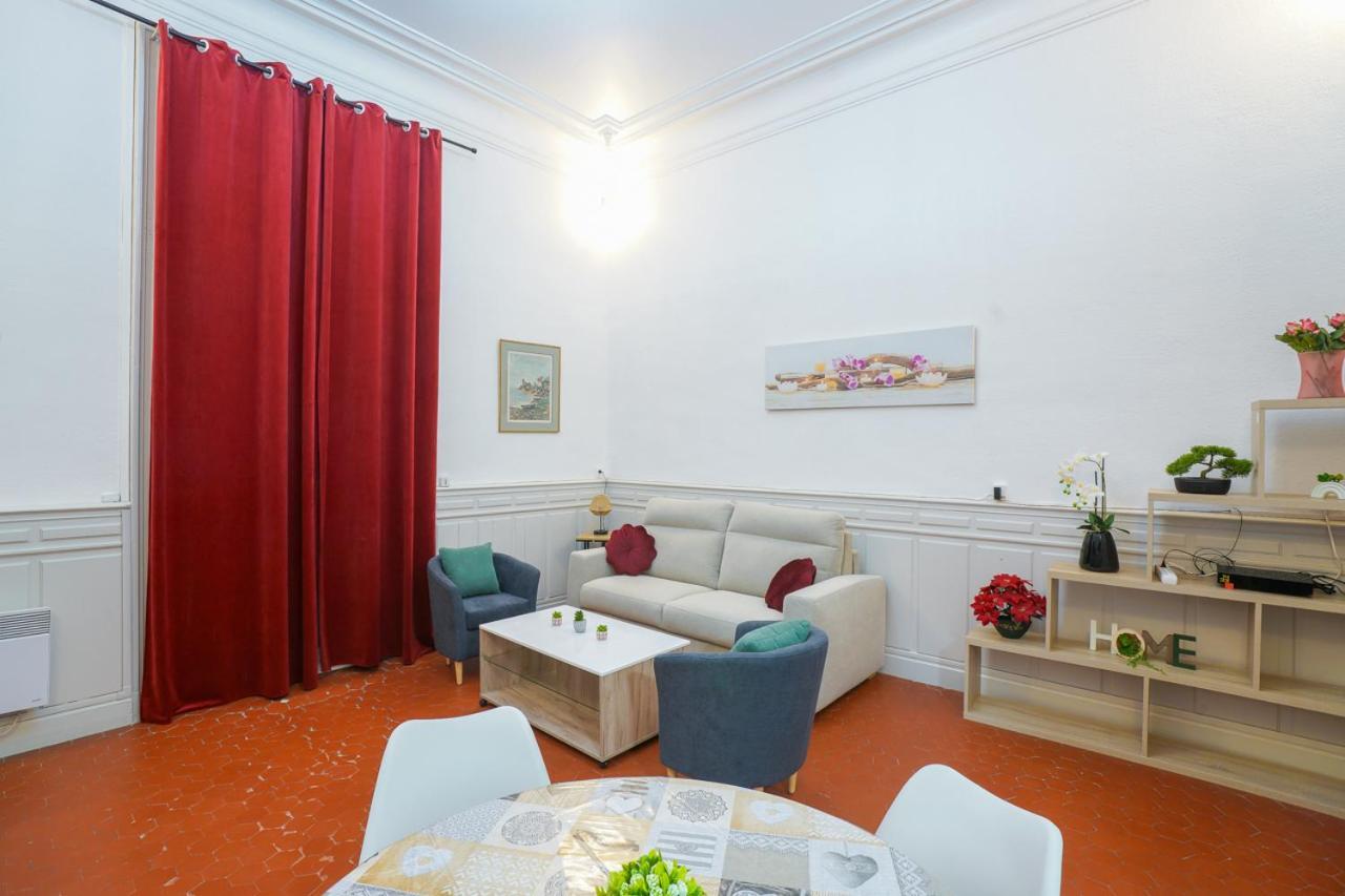 Appartement Du Forum,La Gare, 50 M2 , Climatisation, Garage, Cour Narbonne Buitenkant foto